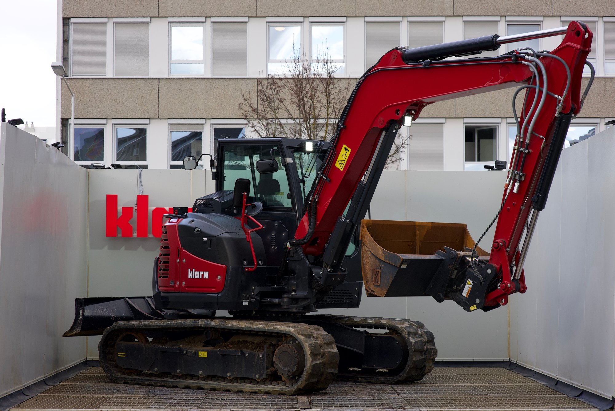 Bagger-SV100GB014-Frontansicht