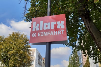 klarx-Einfahrt-Schild